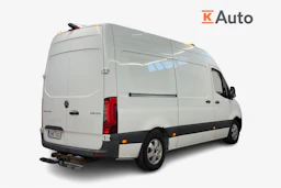 valkoinen Mercedes-Benz Sprinter 2018 kuva 2.