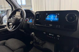 valkoinen Mercedes-Benz Sprinter 2018 kuva 11.