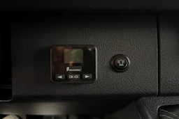 valkoinen Mercedes-Benz Sprinter 2018 kuva 15.