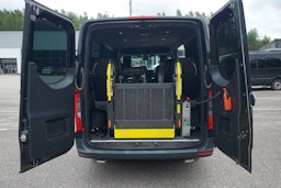 musta Mercedes-Benz Sprinter 2018 kuva 11.