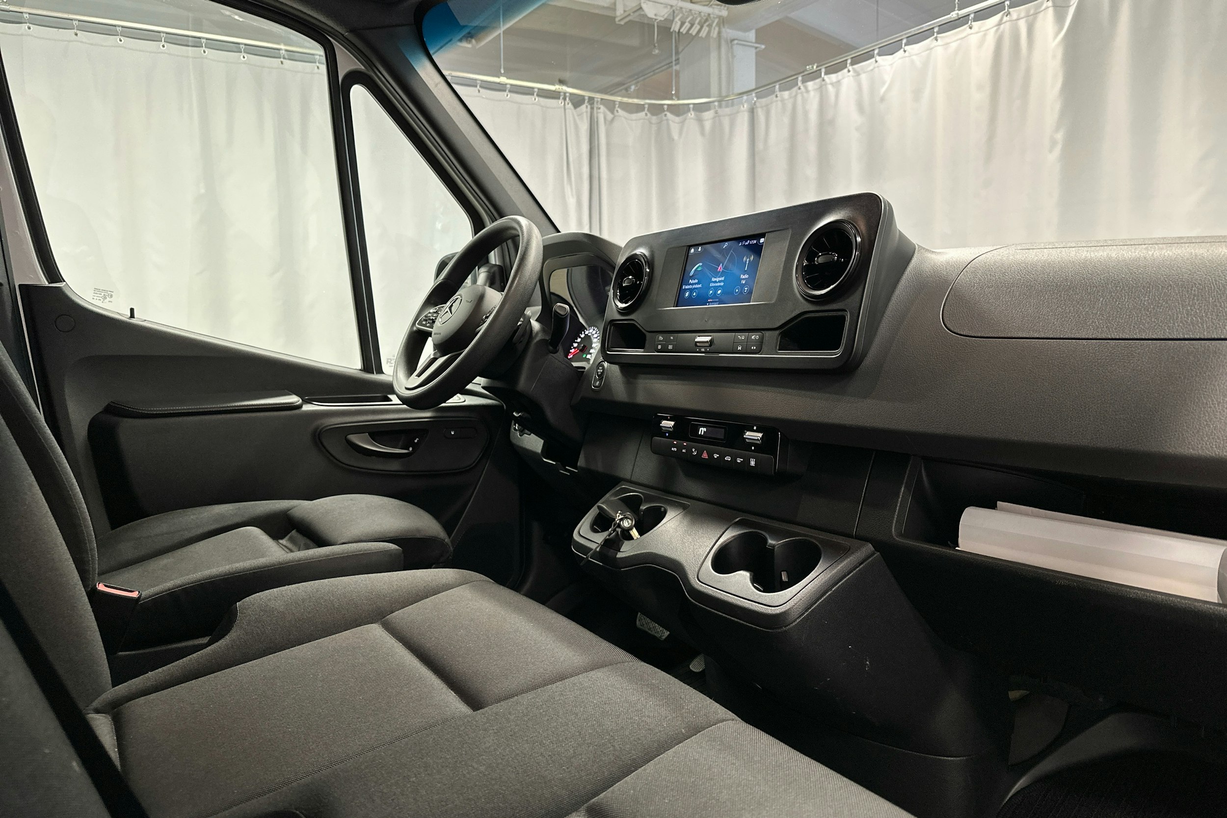 hopea Mercedes-Benz Sprinter 2019 kuva 6.