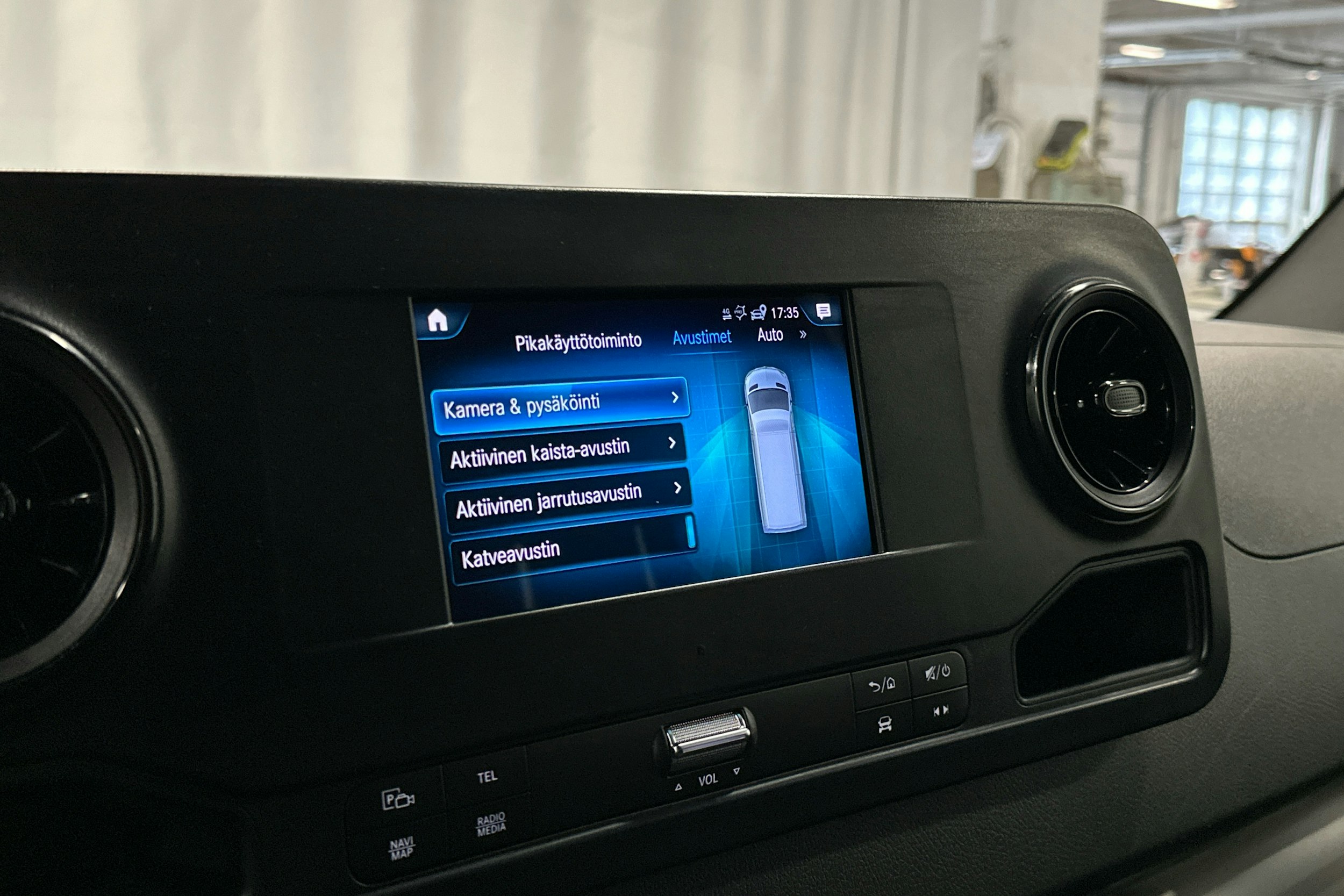 hopea Mercedes-Benz Sprinter 2019 kuva 15.