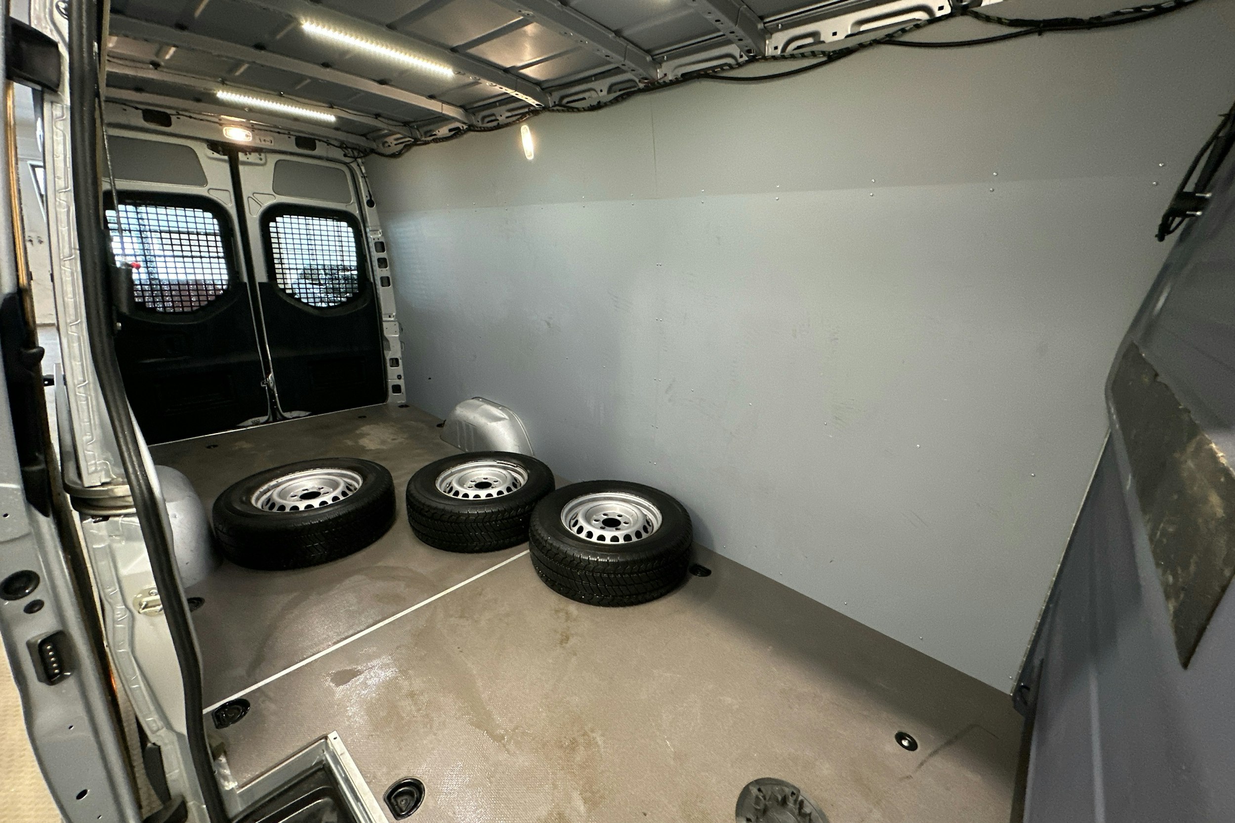 hopea Mercedes-Benz Sprinter 2019 kuva 20.