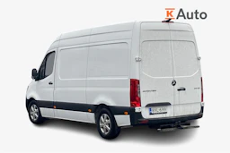 valkoinen Mercedes-Benz Sprinter 2019 kuva 2.