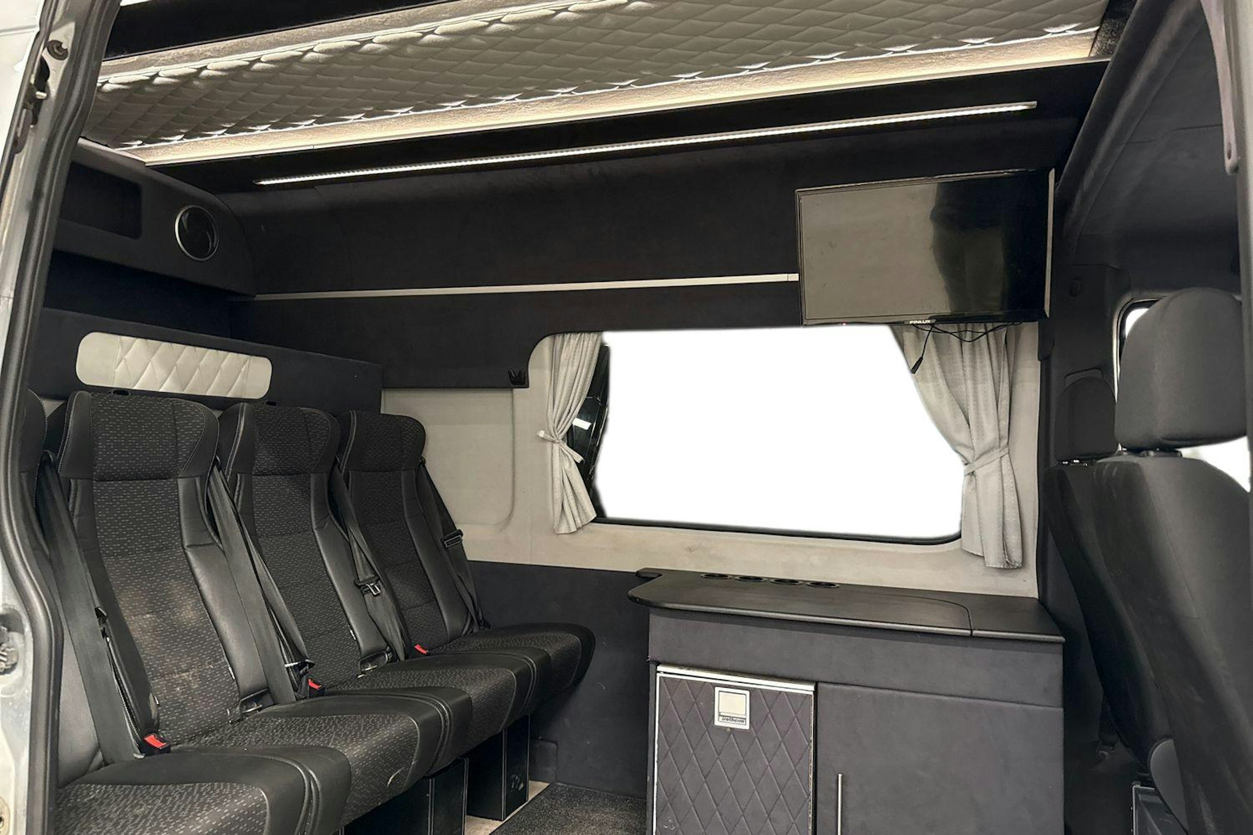 met. hopea Mercedes-Benz Sprinter 2019 kuva 3.