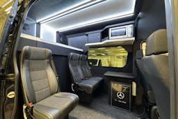 met. musta Mercedes-Benz Sprinter 2019 kuva 10.