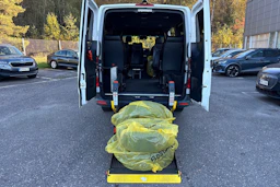 valkoinen Mercedes-Benz Sprinter 2019 kuva 13.