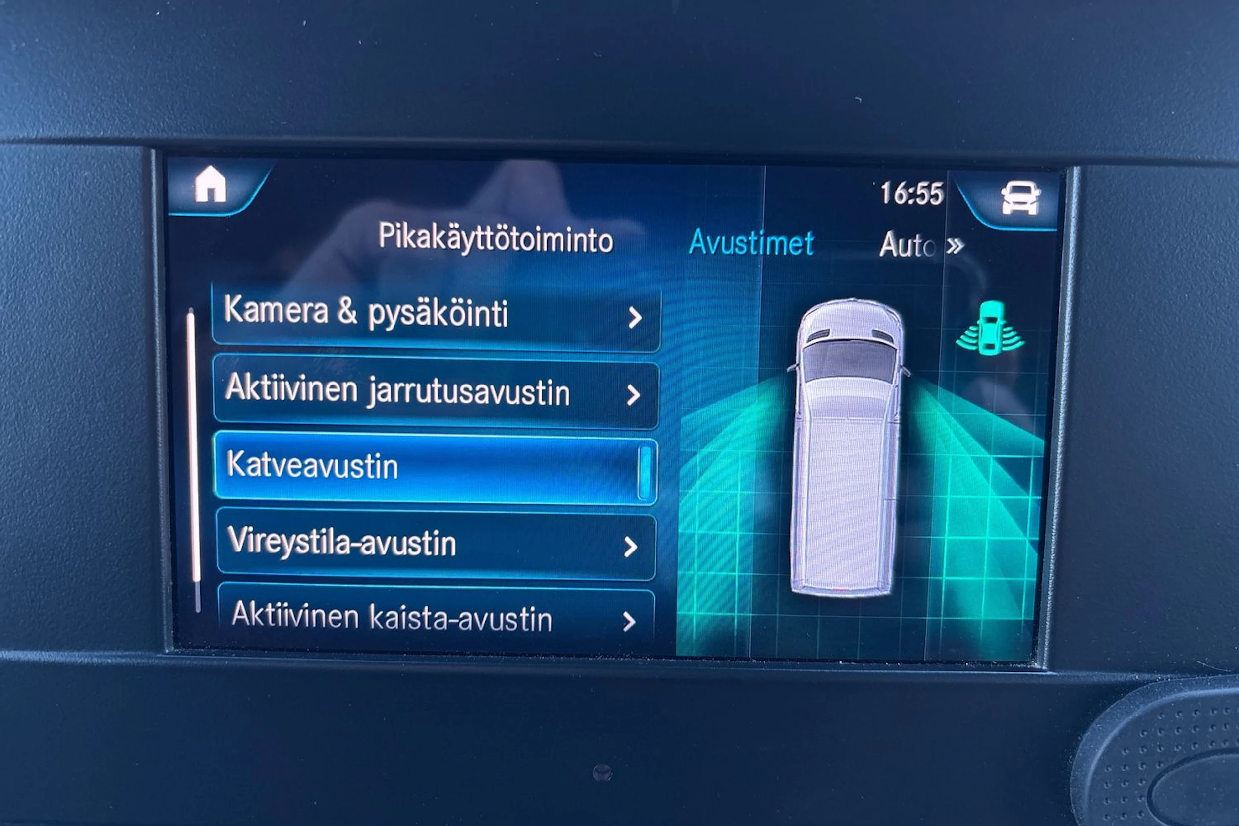 valkoinen Mercedes-Benz Sprinter 2019 kuva 25.