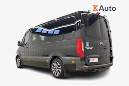 musta Mercedes-Benz Sprinter 2019 kuva 2.