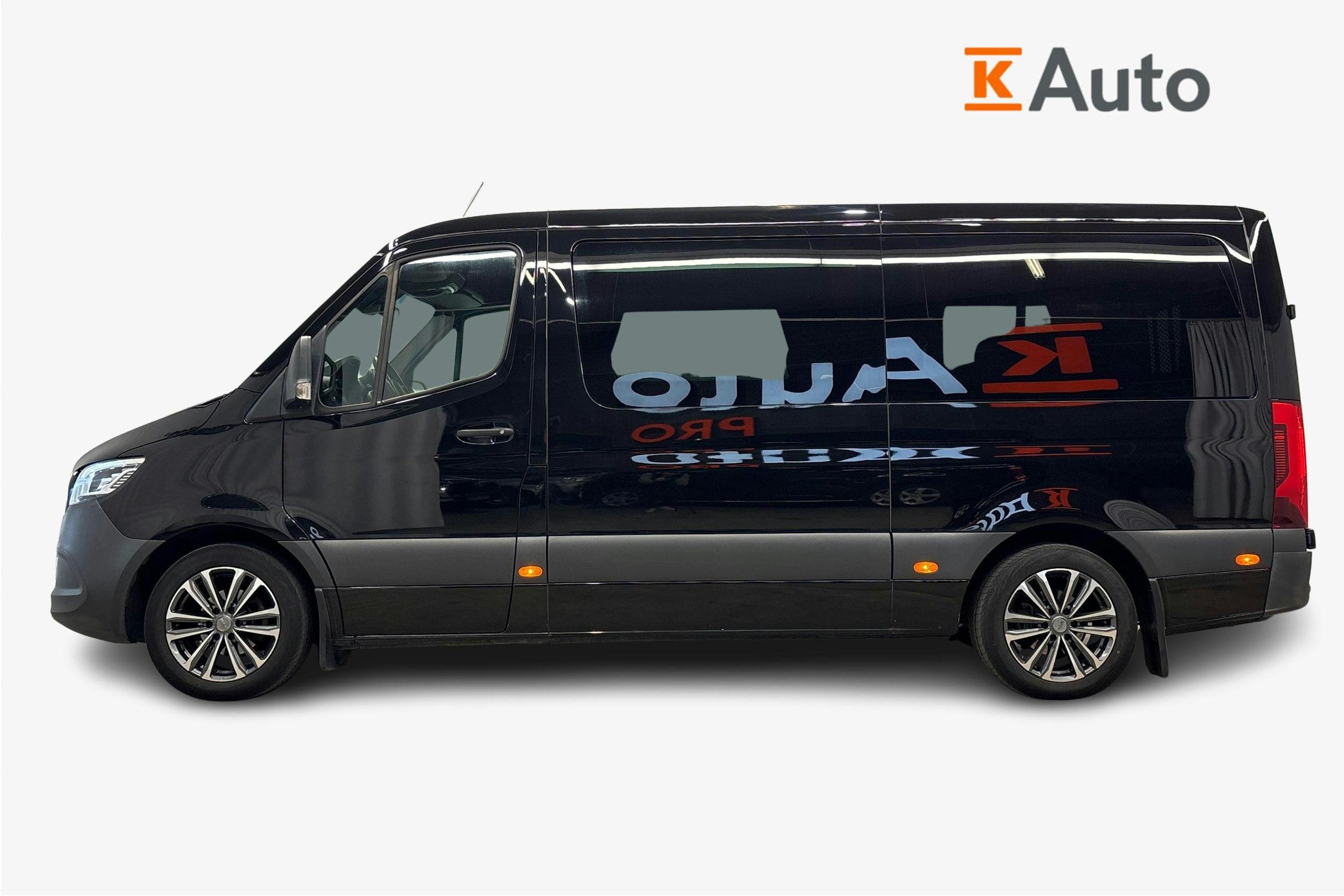 musta Mercedes-Benz Sprinter 2019 kuva 5.