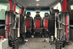 musta Mercedes-Benz Sprinter 2019 kuva 13.