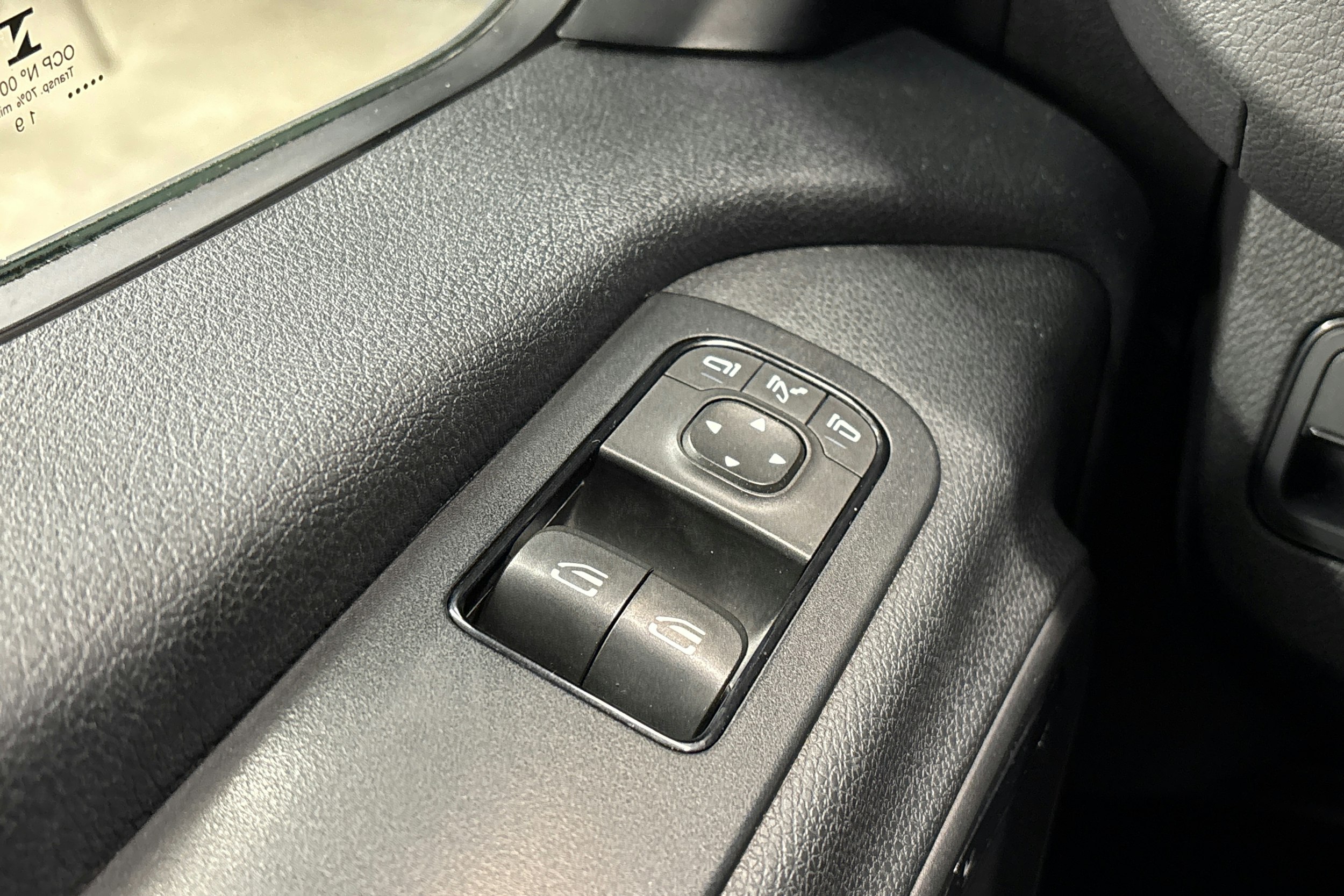 musta Mercedes-Benz Sprinter 2019 kuva 18.
