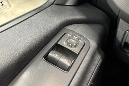 musta Mercedes-Benz Sprinter 2019 kuva 18.