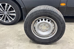 musta Mercedes-Benz Sprinter 2019 kuva 33.