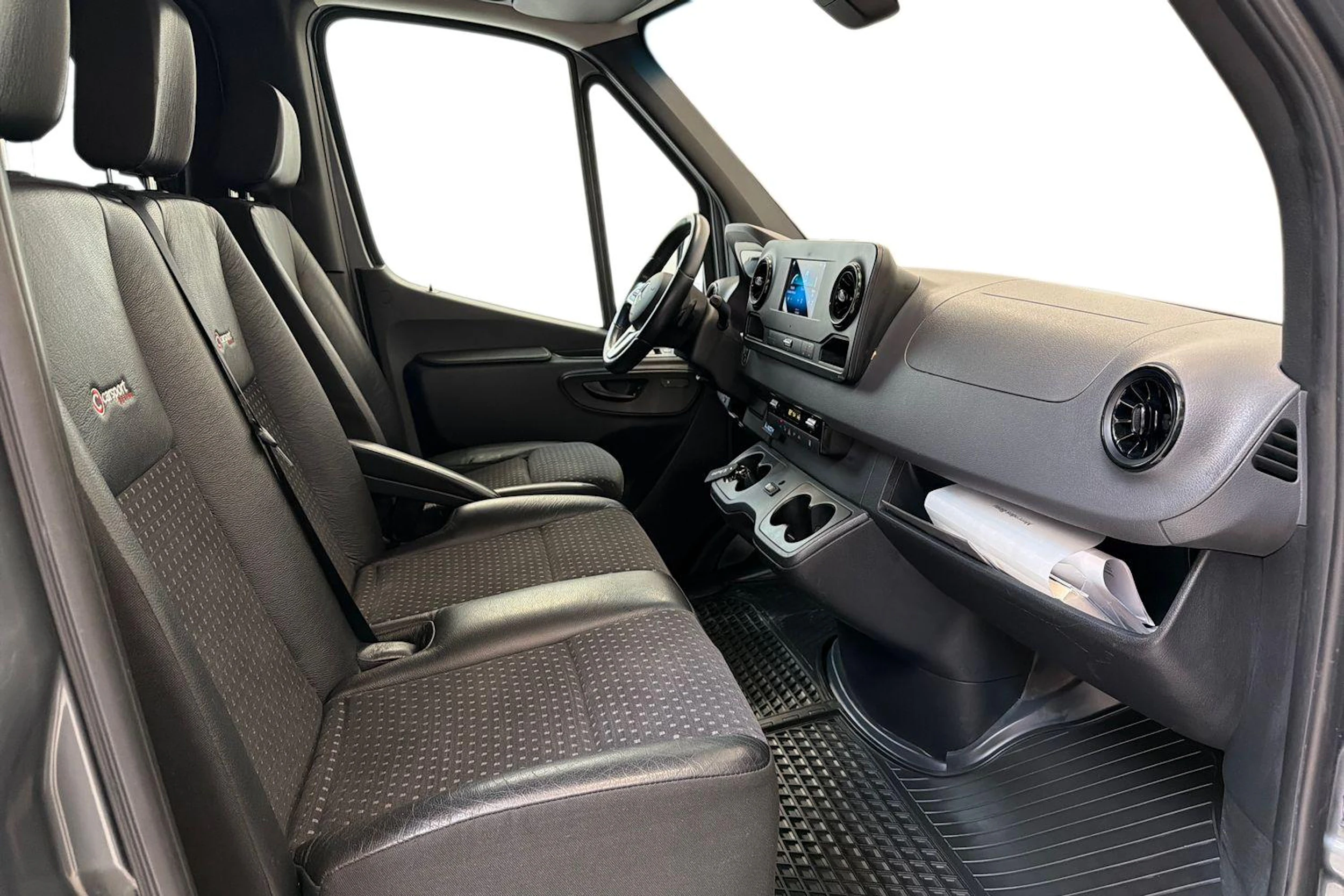 harmaa Mercedes-Benz Sprinter 2019 kuva 11.