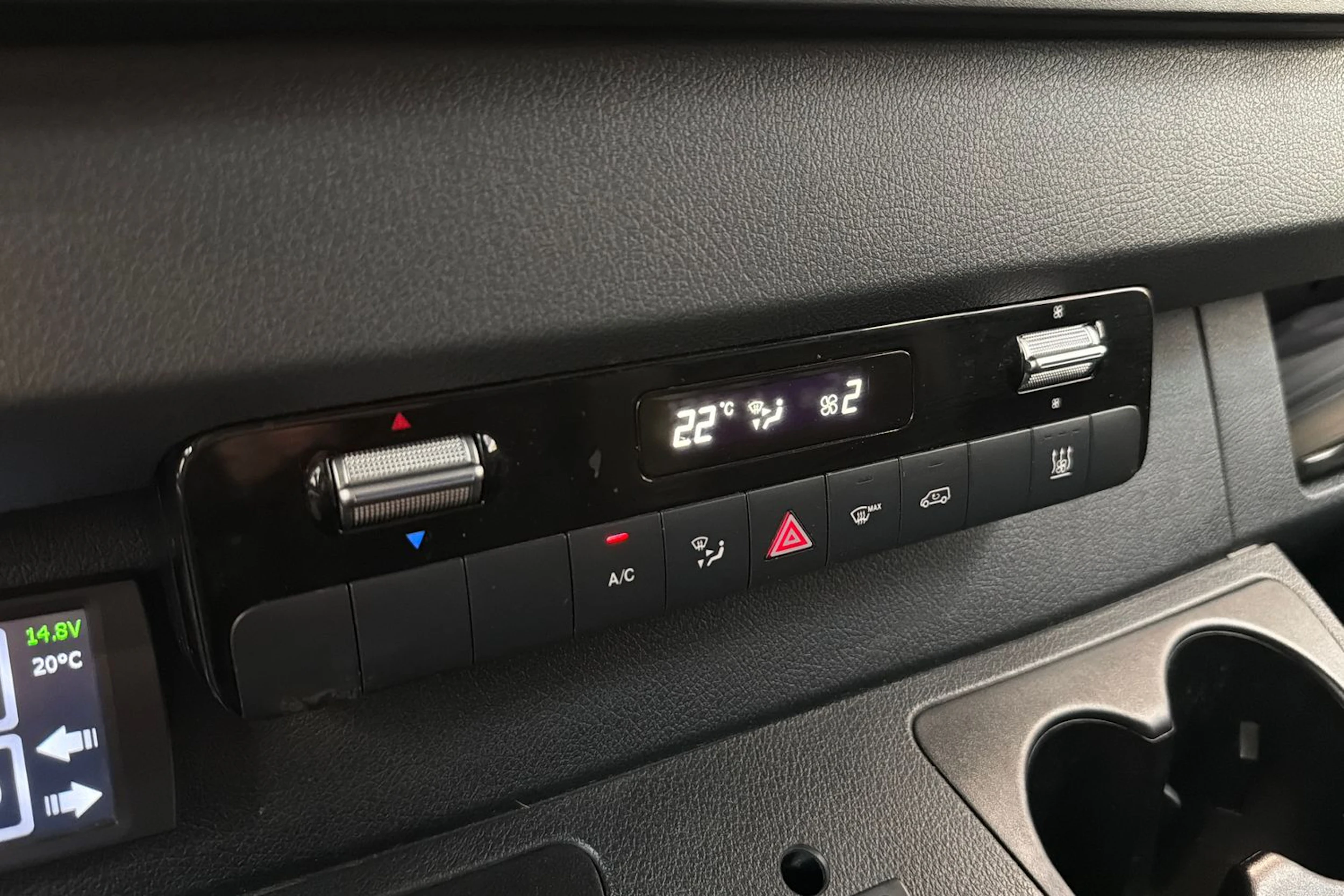 harmaa Mercedes-Benz Sprinter 2019 kuva 20.