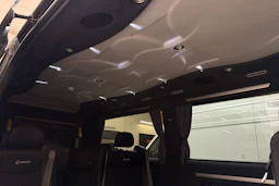 harmaa Mercedes-Benz Sprinter 2019 kuva 23.