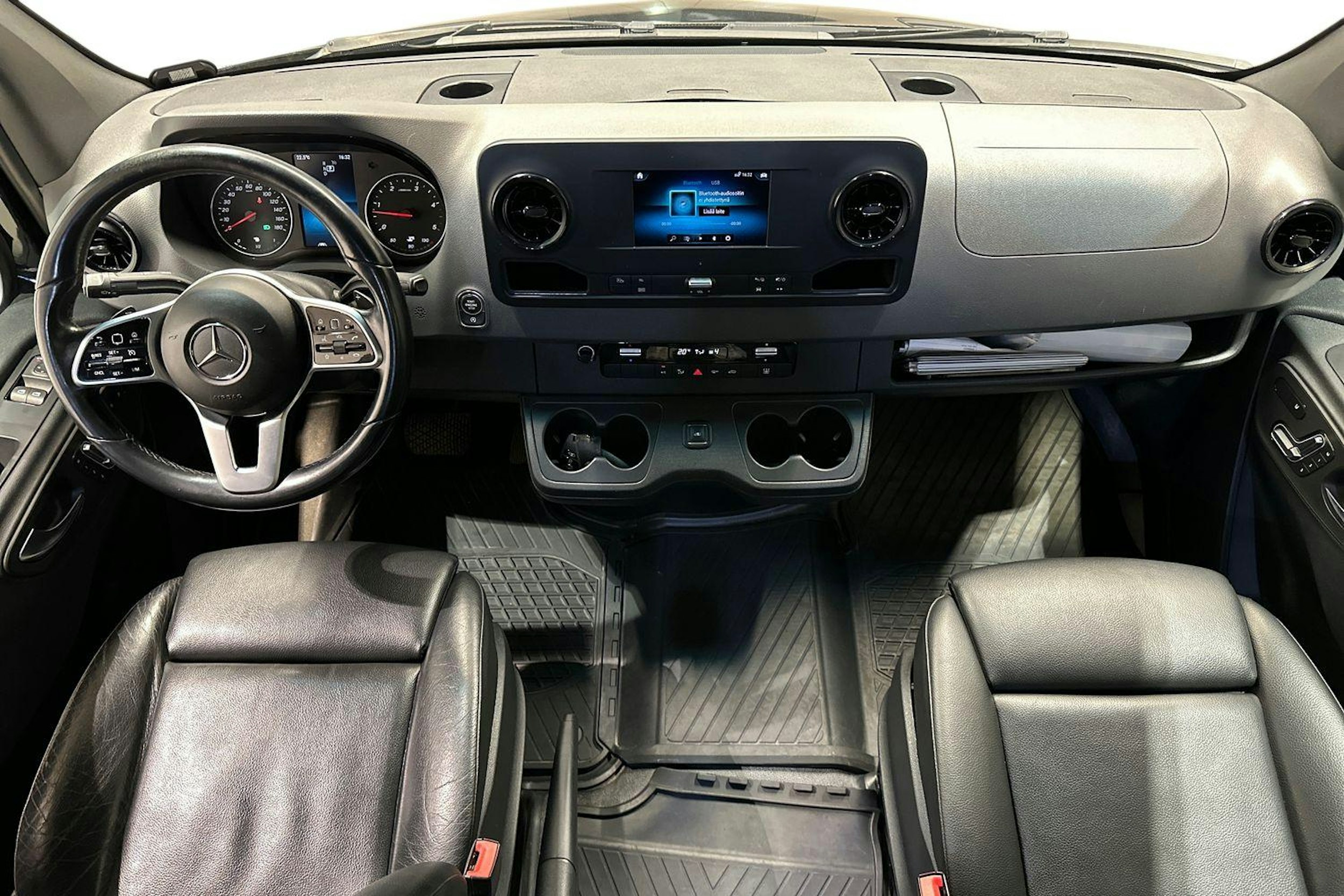 Musta Mercedes-Benz SPRINTER 2019 kuva 9.