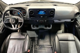 Musta Mercedes-Benz SPRINTER 2019 kuva 9.