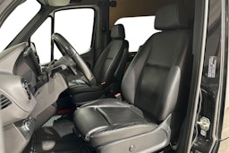 Musta Mercedes-Benz SPRINTER 2019 kuva 10.