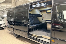 Musta Mercedes-Benz SPRINTER 2019 kuva 23.