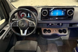 Musta Mercedes-Benz SPRINTER 2019 kuva 9.