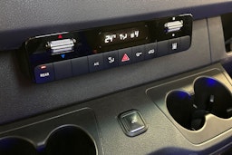 Musta Mercedes-Benz SPRINTER 2019 kuva 34.