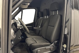 musta Mercedes-Benz Sprinter 2019 kuva 9.