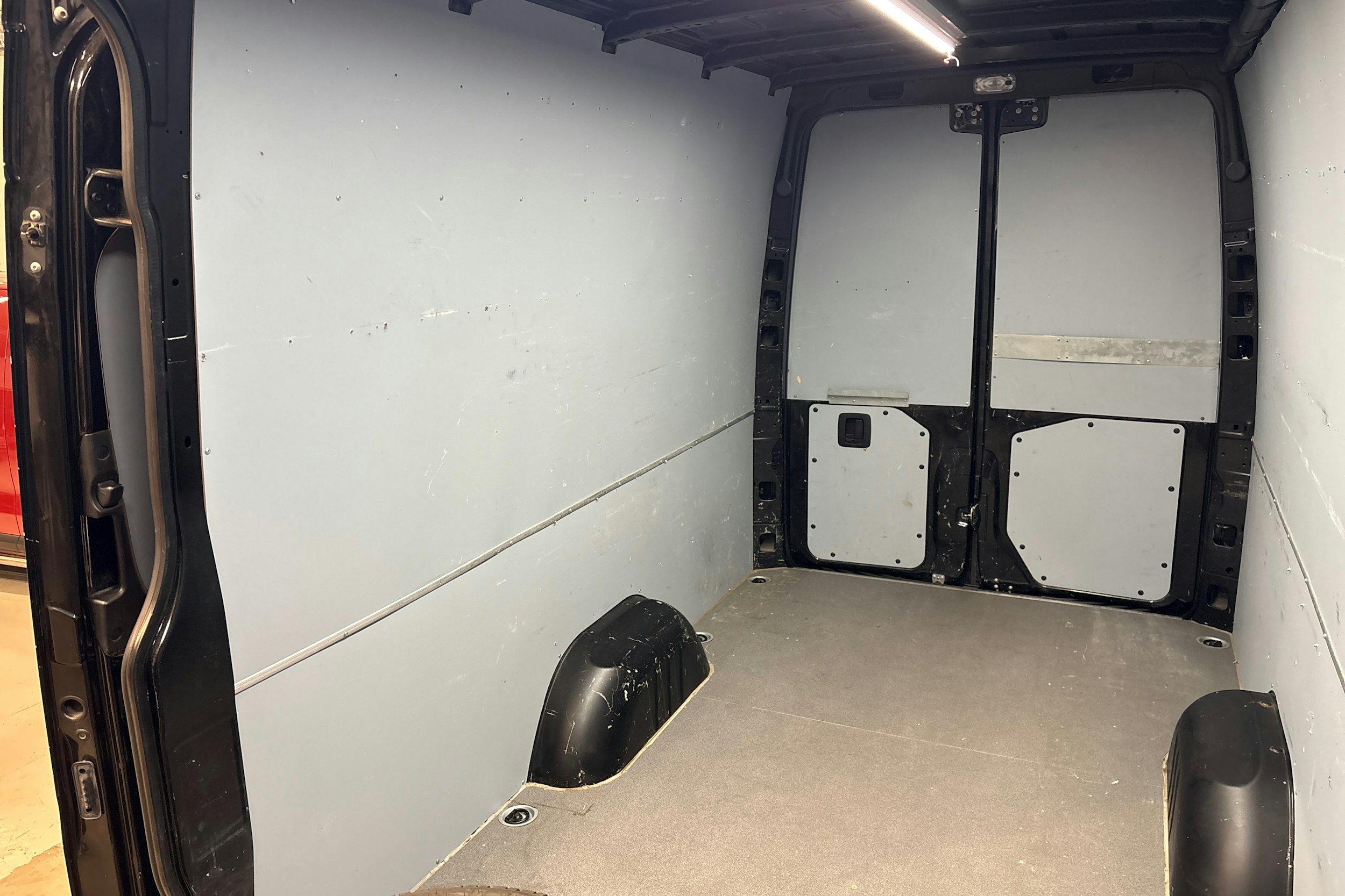 musta Mercedes-Benz Sprinter 2019 kuva 16.