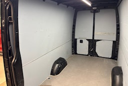 musta Mercedes-Benz Sprinter 2019 kuva 16.