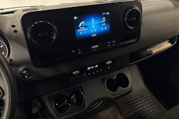 musta Mercedes-Benz Sprinter 2019 kuva 18.