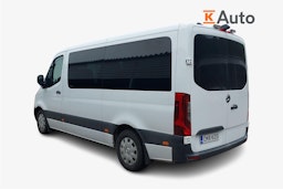 valkoinen Mercedes-Benz Sprinter 2019 kuva 2.