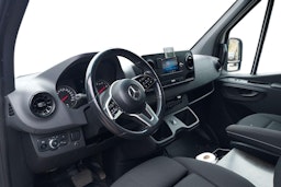 valkoinen Mercedes-Benz Sprinter 2019 kuva 3.