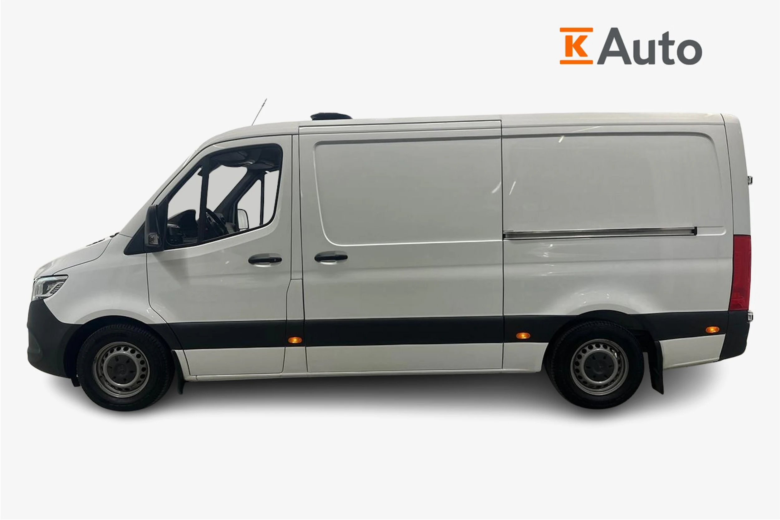 valkoinen Mercedes-Benz Sprinter 2019 kuva 5.