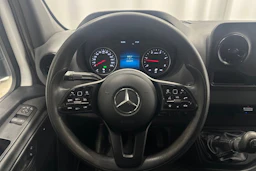 valkoinen Mercedes-Benz Sprinter 2019 kuva 10.
