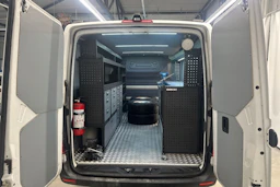 valkoinen Mercedes-Benz Sprinter 2019 kuva 23.