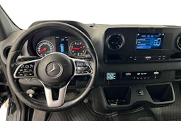 musta Mercedes-Benz Sprinter 2019 kuva 7.