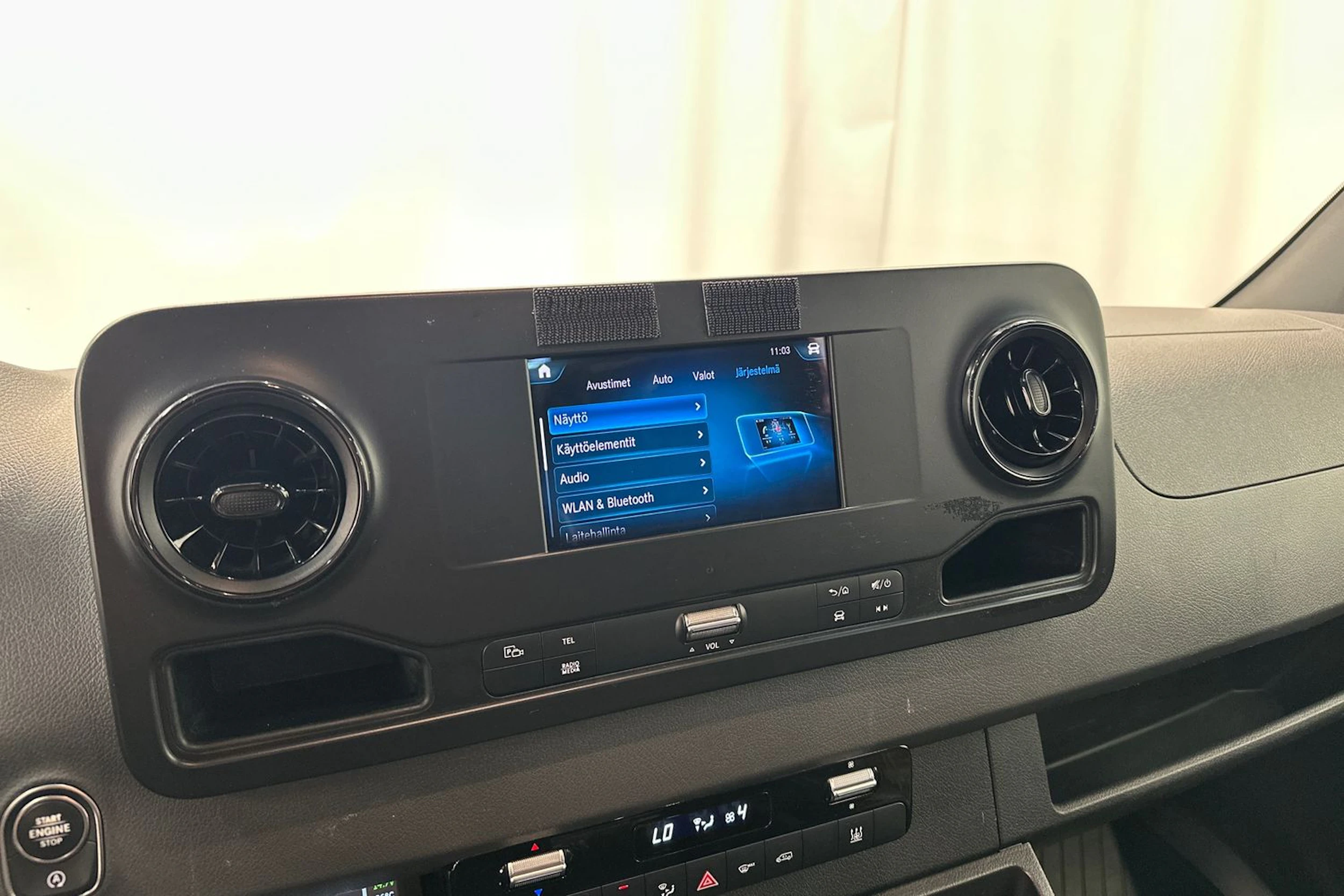musta Mercedes-Benz Sprinter 2019 kuva 20.