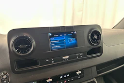 musta Mercedes-Benz Sprinter 2019 kuva 20.