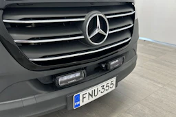 musta Mercedes-Benz Sprinter 2019 kuva 27.