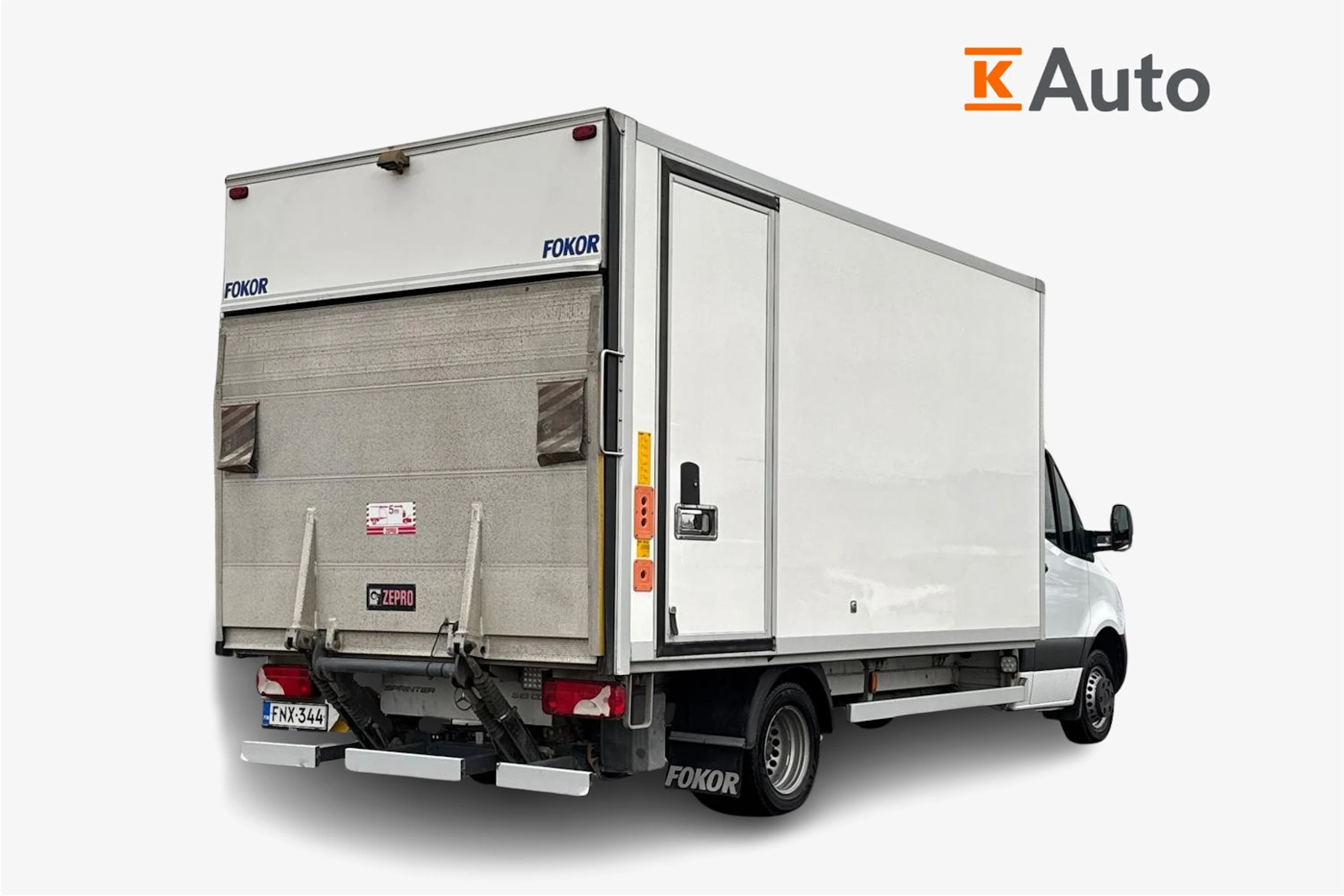 valkoinen Mercedes-Benz Sprinter 2019 kuva 3.