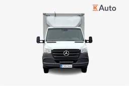 valkoinen Mercedes-Benz Sprinter 2019 kuva 5.