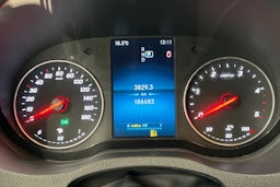 Valkoinen Mercedes-Benz SPRINTER 2019 kuva 13.