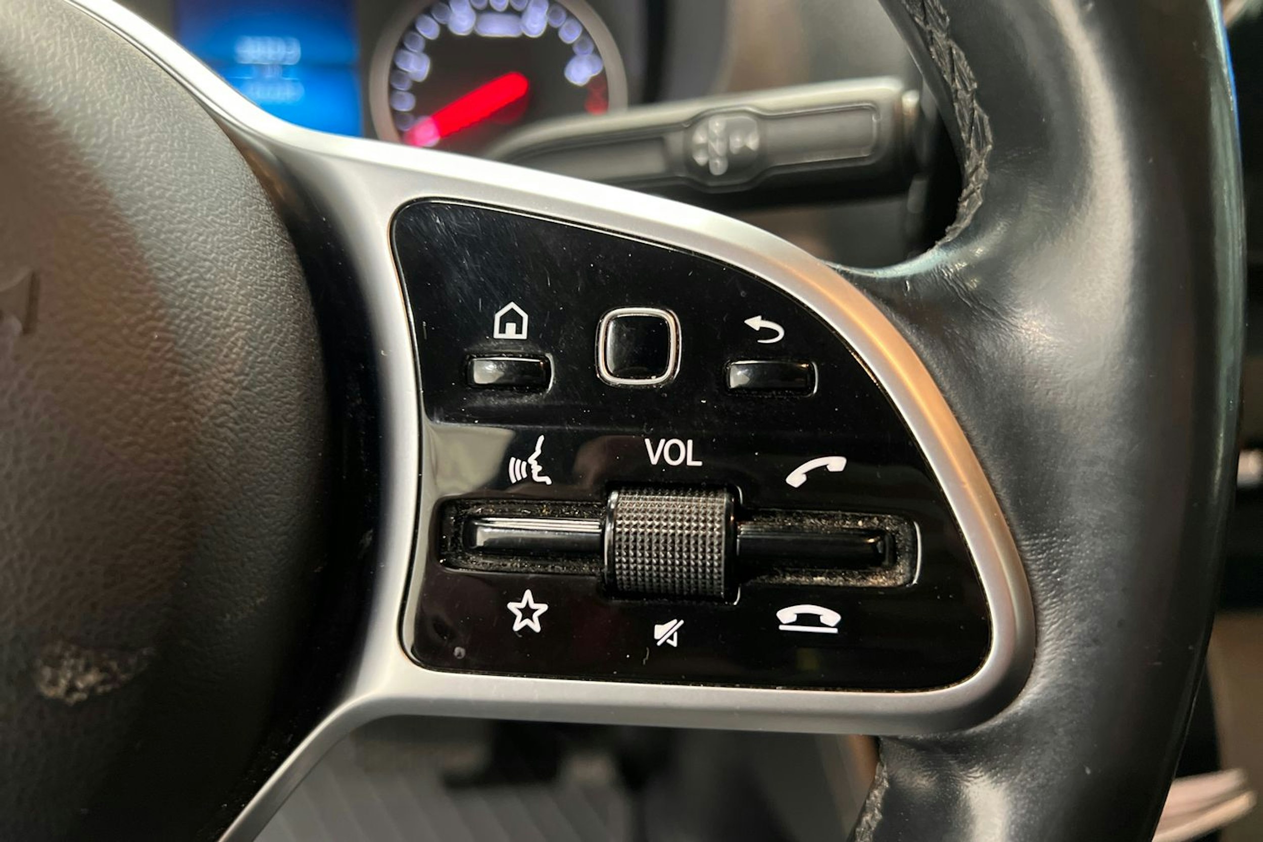 Valkoinen Mercedes-Benz SPRINTER 2019 kuva 16.