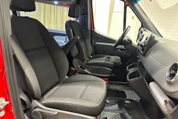 Punainen Mercedes-Benz SPRINTER 2019 kuva 33.