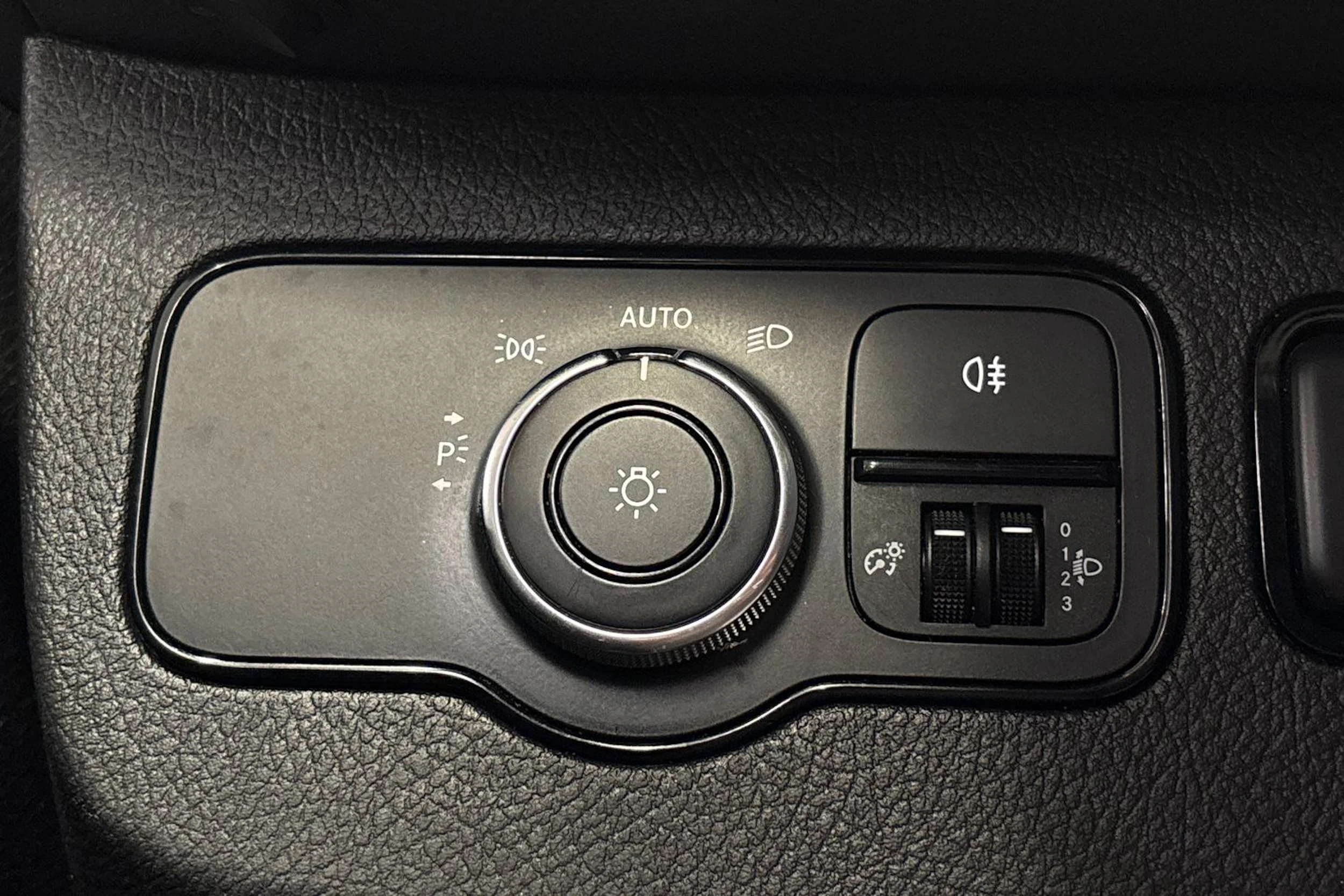 hopea Mercedes-Benz Sprinter 2019 kuva 19.