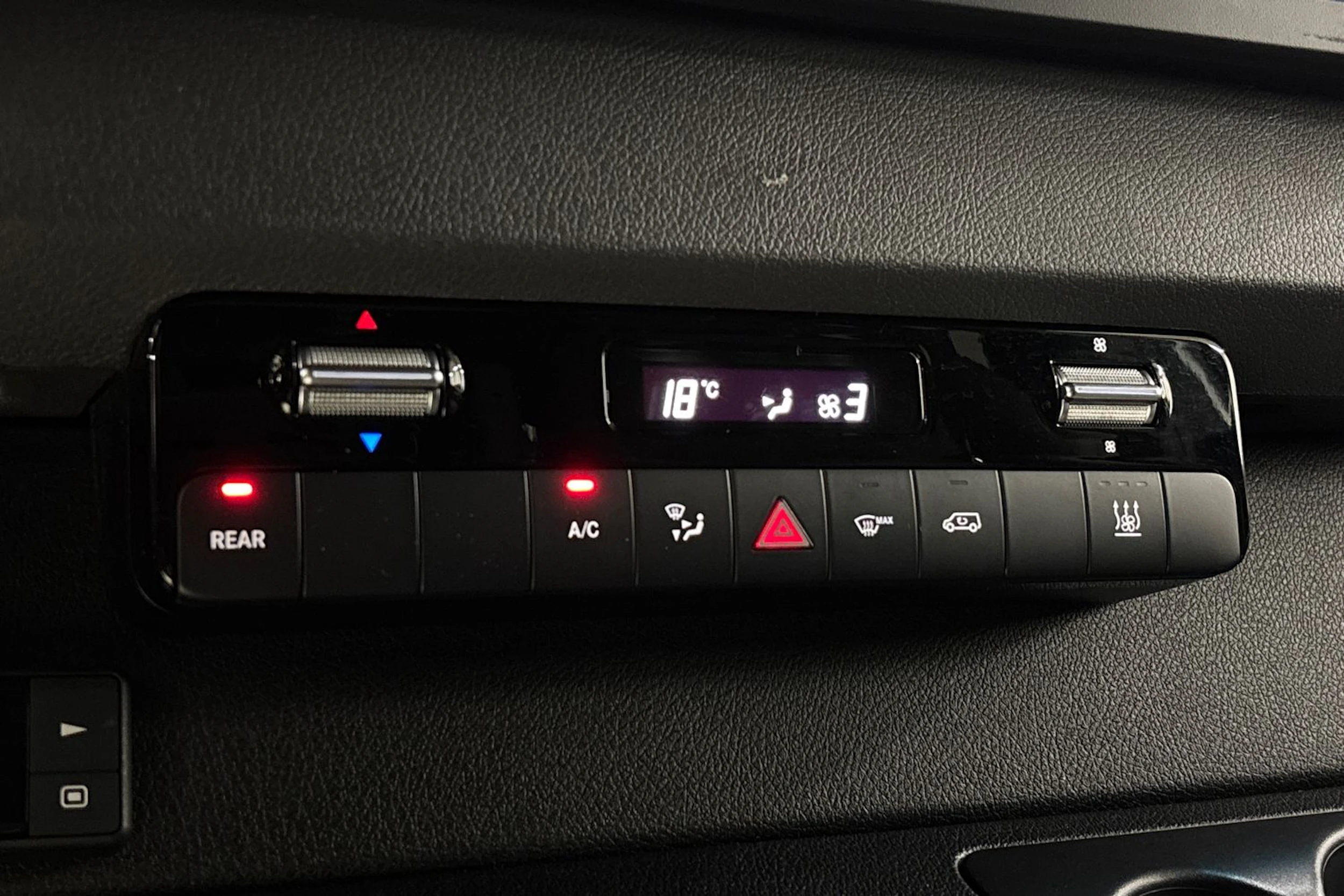 hopea Mercedes-Benz Sprinter 2019 kuva 27.