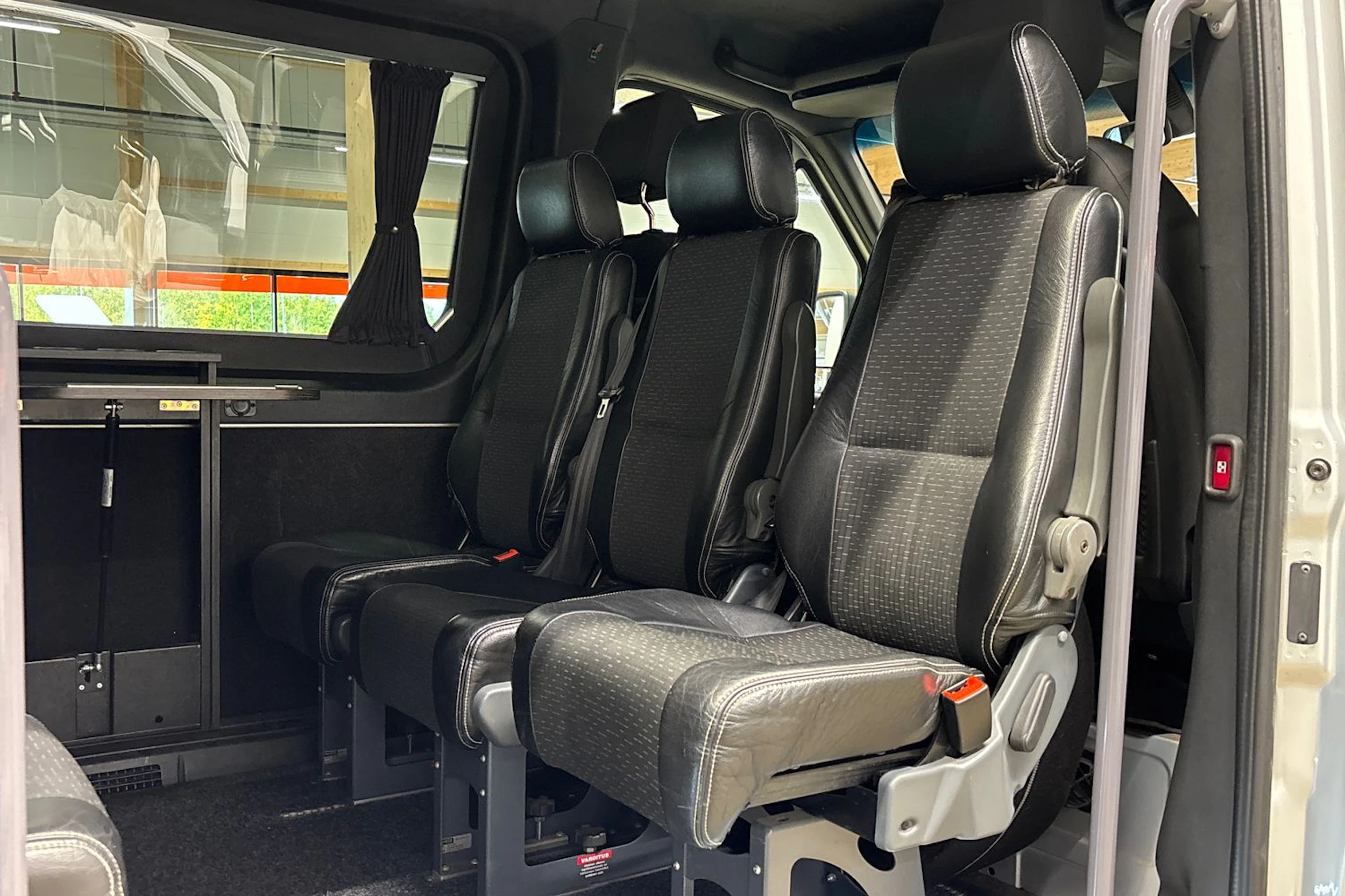 hopea Mercedes-Benz Sprinter 2019 kuva 31.