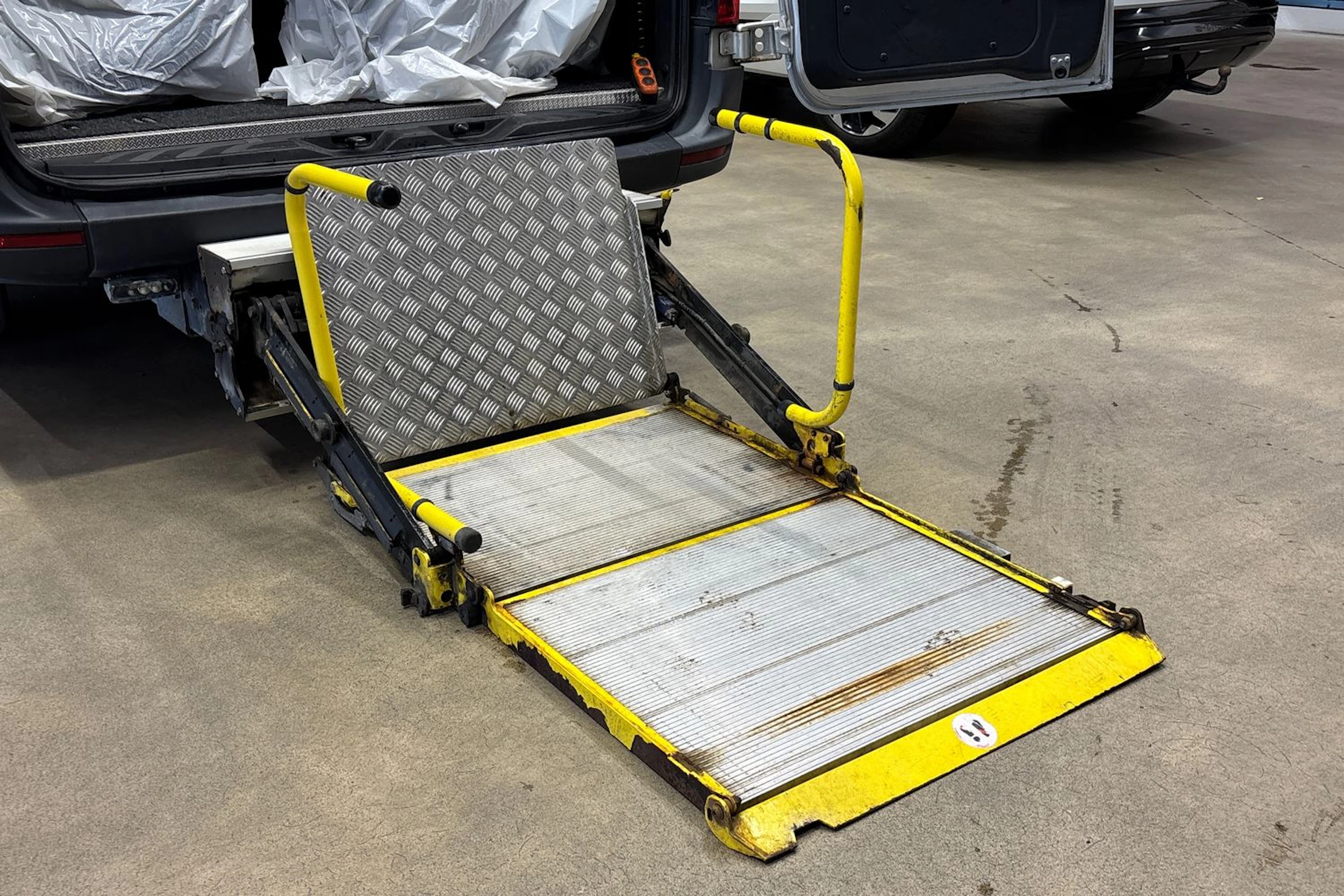hopea Mercedes-Benz Sprinter 2019 kuva 36.