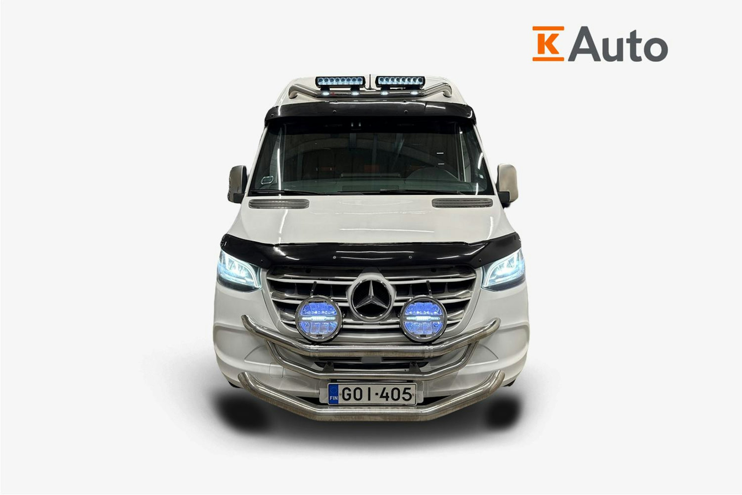 valkoinen Mercedes-Benz Sprinter 2019 kuva 4.